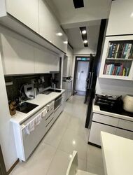 Sims Edge (D14), Apartment #570638461